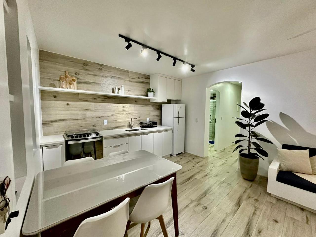 Apartamento Estilo Chale Com Piscina Ubatuba Exterior photo